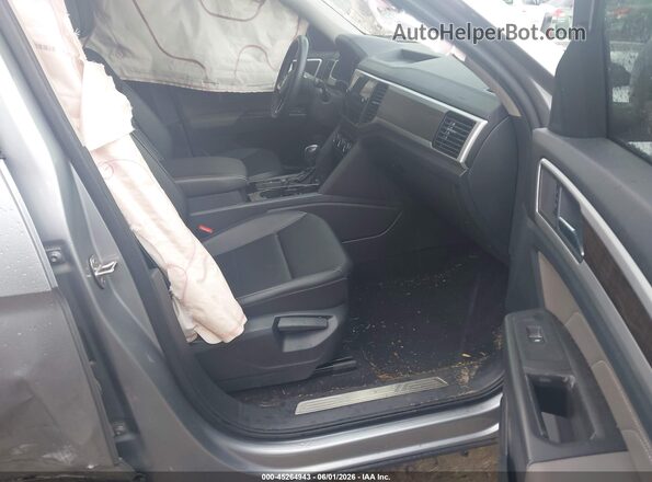 1V2WR2CA9PC514937 2023 VOLKSWAGEN ATLAS Silver Front interior view