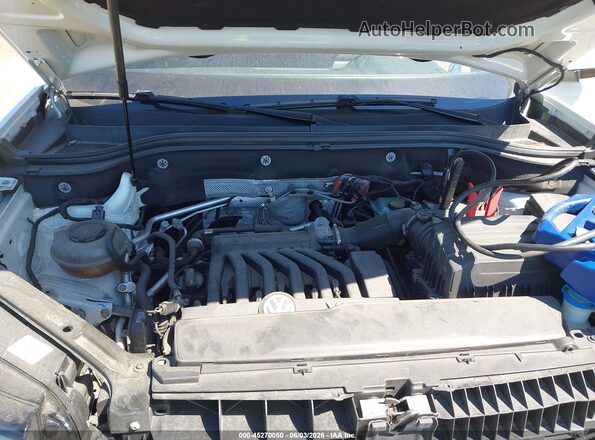 1V2XR2CA7KC544239 2019 VOLKSWAGEN ATLAS White Rear view