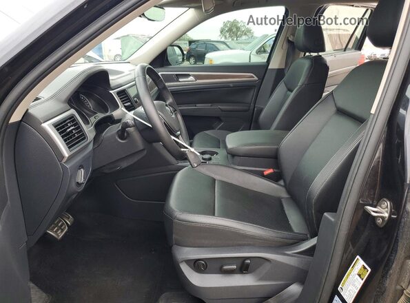 1V2XR2CAXKC565456 2019 VOLKSWAGEN ATLAS Black Вид салону спереду