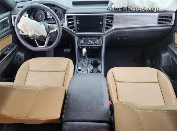 1V2YE2CAXLC229680 2020 VOLKSWAGEN ATLAS White Widok deski rozdzielczej
