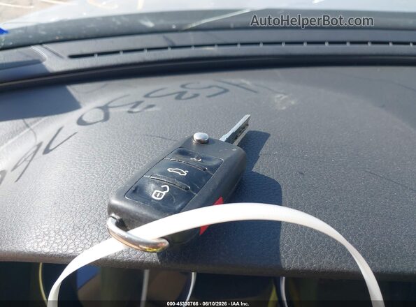 1VWAA7A37JC004045 2018 VOLKSWAGEN PASSAT Silver Առջևի վահանակի տեսք