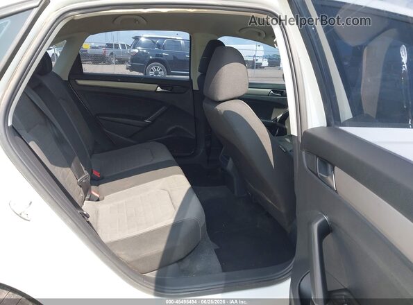 1VWAA7A39LC012926 2020 VOLKSWAGEN PASSAT White Widok naklejki z numerem VIN