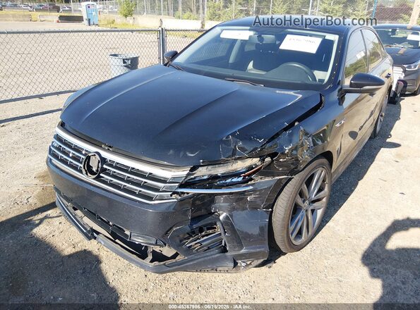 1VWAA7A3XJC002483 2018 VOLKSWAGEN PASSAT Black 