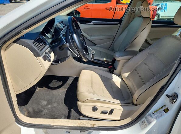 1VWAS7A35GC038636 2016 VOLKSWAGEN PASSAT White Սալոնի դիմացի տեսք