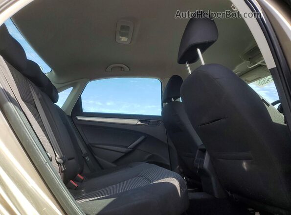 1VWAS7A36GC030920 2016 VOLKSWAGEN PASSAT Gold Հետևի նստատեղերի տեսք