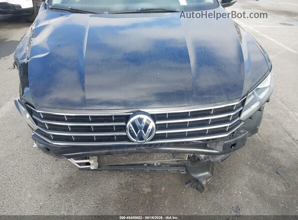 1VWAT7A31GC026111 2016 VOLKSWAGEN PASSAT Black Widok z przodu