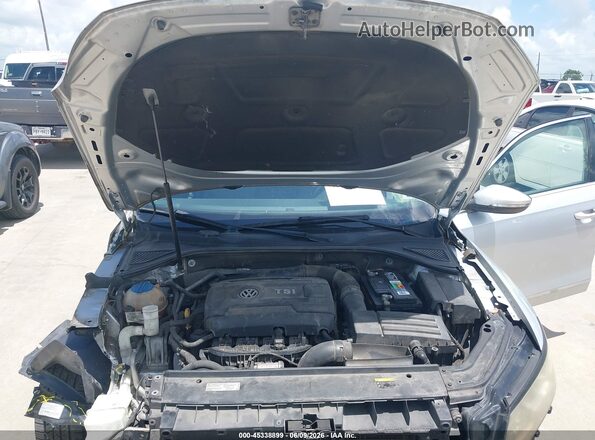 1VWAT7A32HC056171 2017 VOLKSWAGEN PASSAT Silver Vista trasera
