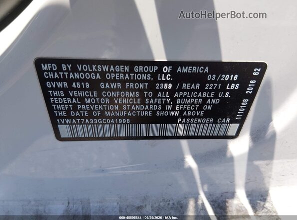 1VWAT7A33GC041998 2016 VOLKSWAGEN PASSAT White ძრავის განყოფილების ხედი