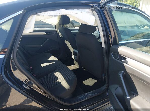 1VWAT7A33HC016407 2017 VOLKSWAGEN PASSAT Black VIN կոդի պիտակի տեսք