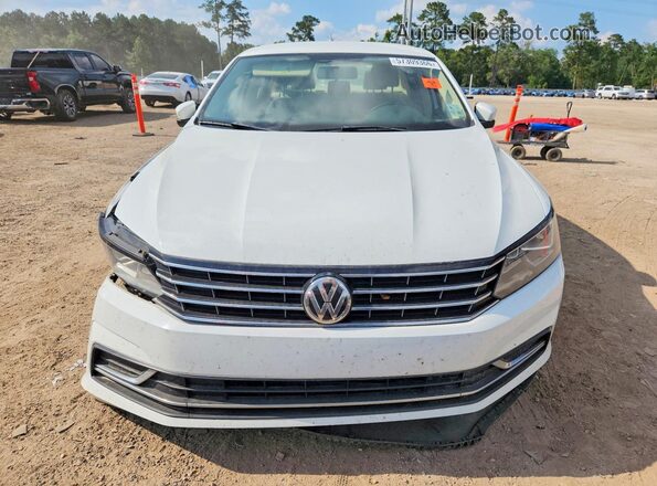 1VWAT7A34HC009613 2017 VOLKSWAGEN PASSAT Белый 