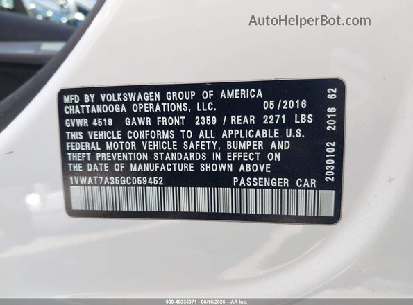 1VWAT7A35GC059452 2016 VOLKSWAGEN PASSAT White Engine compartment view