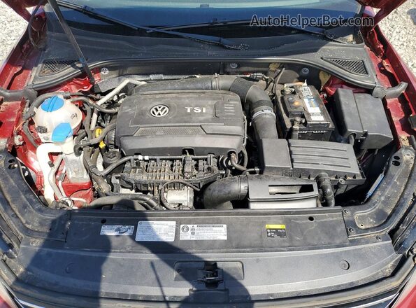 1VWAT7A35HC058769 2017 VOLKSWAGEN PASSAT Red 