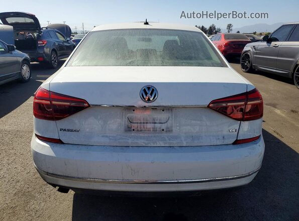 1VWAT7A38HC005113 2017 VOLKSWAGEN PASSAT Белый 