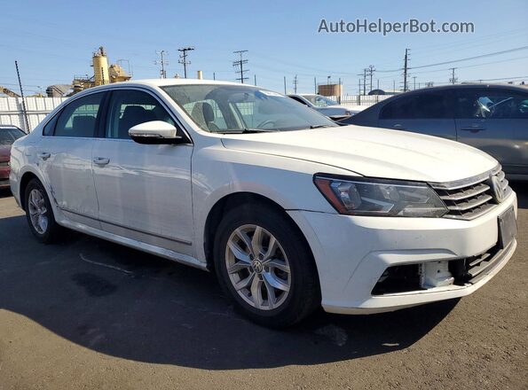 1VWAT7A38HC005113 2017 VOLKSWAGEN PASSAT Белый 