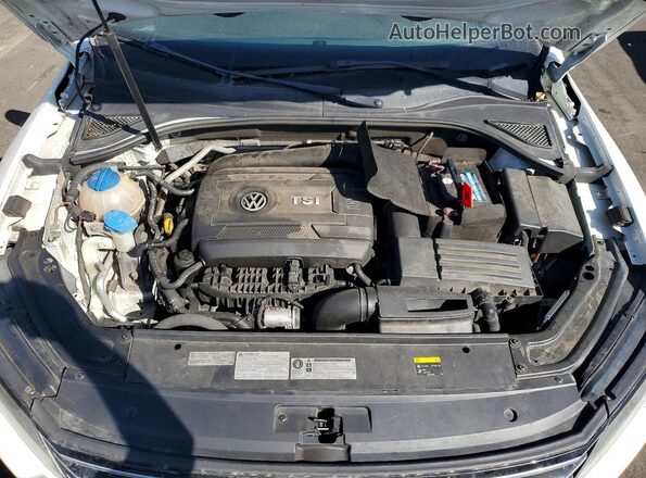 1VWAT7A38HC005113 2017 VOLKSWAGEN PASSAT Белый 