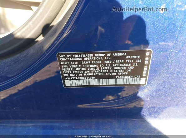 1VWAT7A38HC014989 2017 VOLKSWAGEN PASSAT Blue Engine compartment view