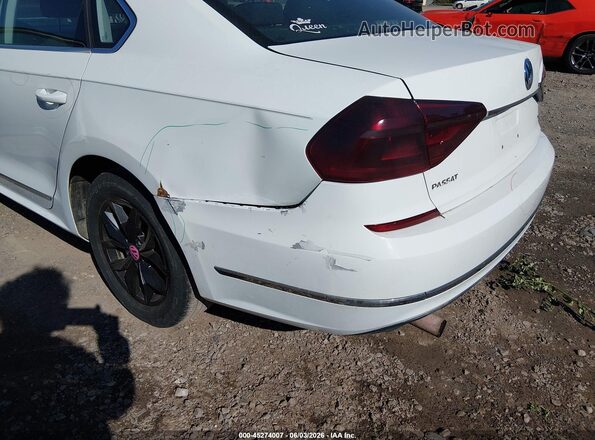 1VWAT7A39GC048115 2016 VOLKSWAGEN PASSAT White Vista frontal