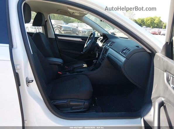 1VWAT7A39GC048115 2016 VOLKSWAGEN PASSAT White Vista interior delantera