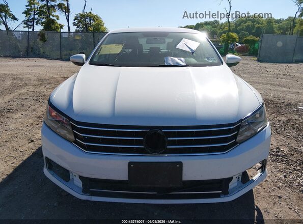 1VWAT7A39GC048115 2016 VOLKSWAGEN PASSAT White Vista del cuadro de instrumentos