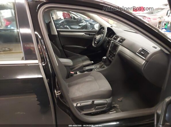 1VWAT7A39GC053069 2016 VOLKSWAGEN PASSAT Black წინა სალონის ხედი
