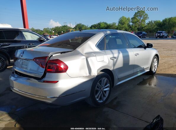 1VWAT7A39HC043692 2017 VOLKSWAGEN PASSAT Silver Հետևի աջ