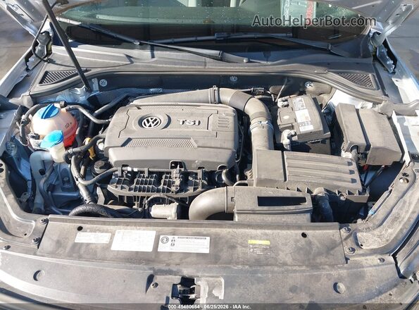 1VWAT7A39HC043692 2017 VOLKSWAGEN PASSAT Silver Հետևի տեսք