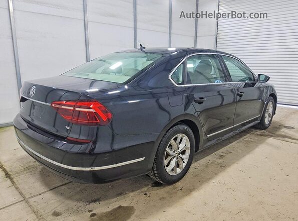 1VWAT7A39HC083075 2017 VOLKSWAGEN PASSAT Black 