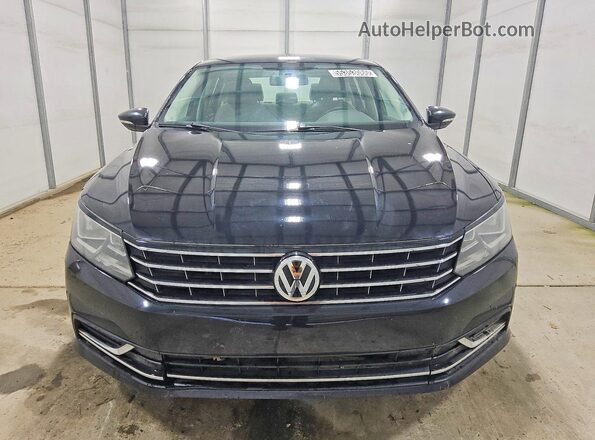 1VWAT7A39HC083075 2017 VOLKSWAGEN PASSAT Black 