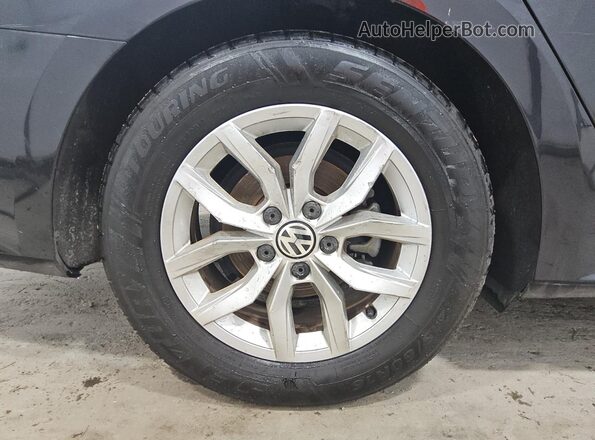 1VWAT7A39HC083075 2017 VOLKSWAGEN PASSAT Black 