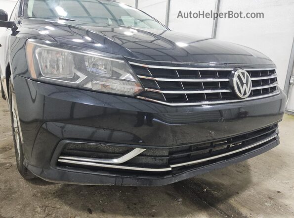 1VWAT7A39HC083075 2017 VOLKSWAGEN PASSAT Black 