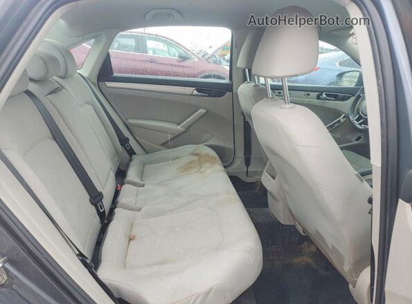 1VWAT7A3XGC019352 2016 VOLKSWAGEN PASSAT Серый 