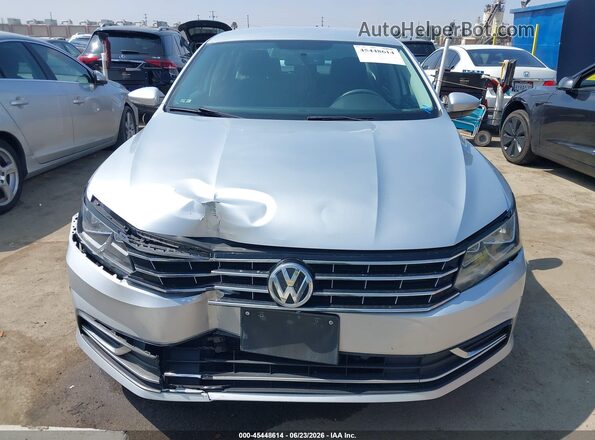 1VWAT7A3XGC049287 2016 VOLKSWAGEN PASSAT Silver Սարքավորումների վահանակի տեսք