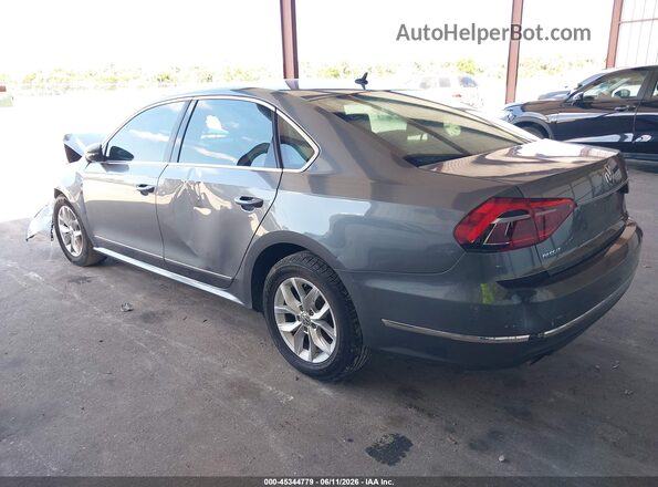 1VWAT7A3XHC002407 2017 VOLKSWAGEN PASSAT Серый 