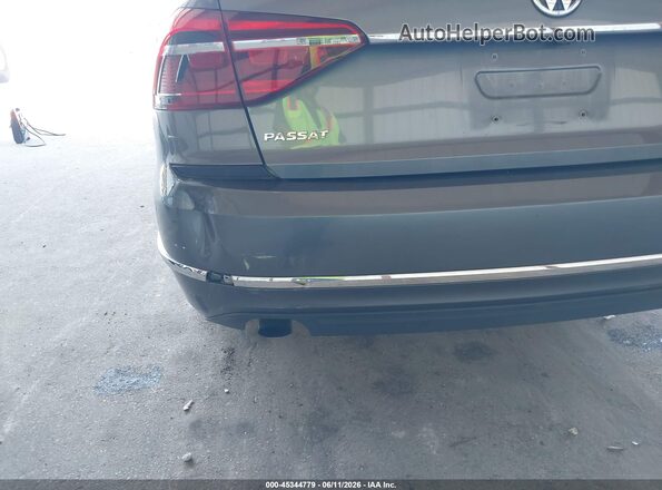 1VWAT7A3XHC002407 2017 VOLKSWAGEN PASSAT Серый 