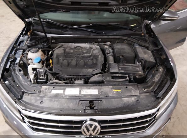 1VWBA7A31JC014431 2018 VOLKSWAGEN PASSAT Gray Вид ззаду
