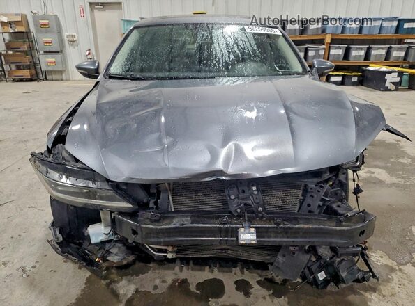 1VWBA7A31JC021878 2018 VOLKSWAGEN PASSAT Gray Вид спереду
