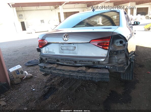 1VWBA7A31JC024148 2018 VOLKSWAGEN PASSAT Серый 
