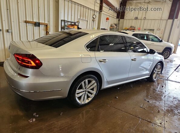1VWBA7A35JC040319 2018 VOLKSWAGEN PASSAT Silver უკანა მარჯვენა
