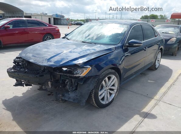 1VWBA7A36JC001156 2018 VOLKSWAGEN PASSAT Синий Передняя левая четверть