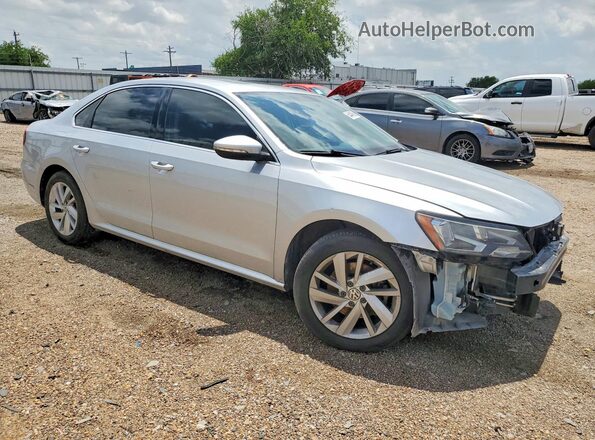 1VWBA7A36JC013050 2018 VOLKSWAGEN PASSAT Silver Delantero derecho