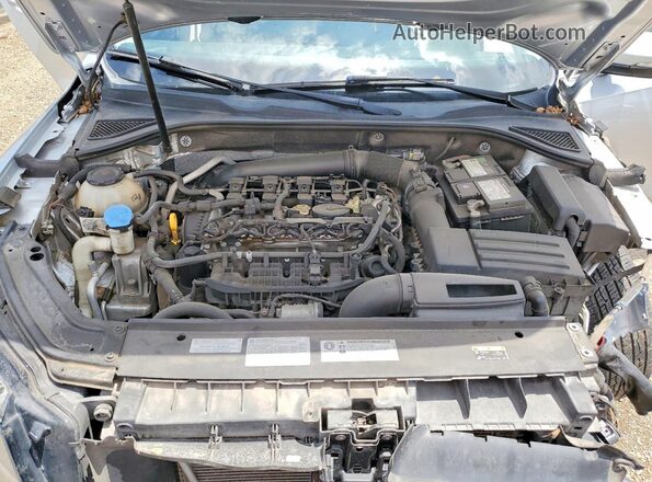 1VWBA7A36JC013050 2018 VOLKSWAGEN PASSAT Silver Vista interior trasera