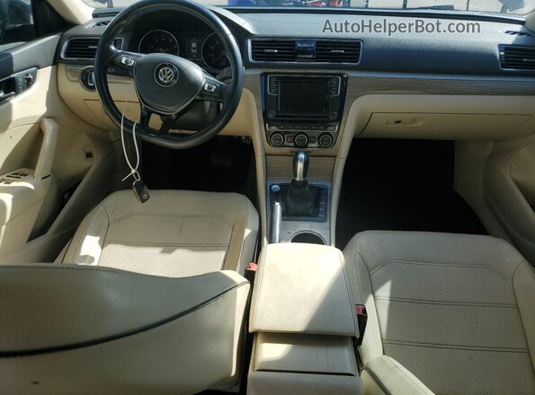 1VWBA7A36JC032911 2018 VOLKSWAGEN PASSAT Black Vista del salpicadero
