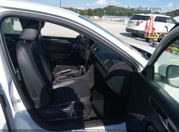 1VWBA7A36JC038174 2018 VOLKSWAGEN PASSAT White Սալոնի դիմացի տեսք