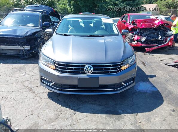1VWBA7A39JC008893 2018 VOLKSWAGEN PASSAT Серый Вид задней части салона