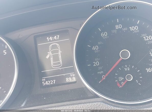 1VWBA7A3XJC013116 2018 VOLKSWAGEN PASSAT Gray 
