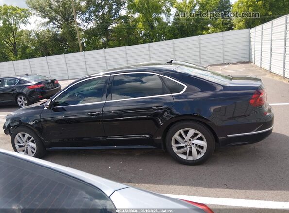 1VWBA7A3XJC024309 2018 VOLKSWAGEN PASSAT Black 