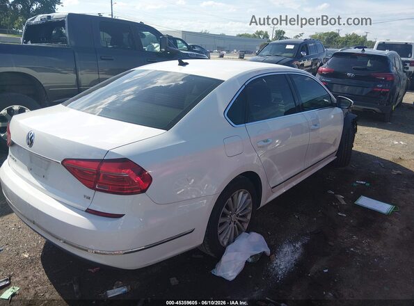1VWBS7A37GC039906 2016 VOLKSWAGEN PASSAT White Հետևի աջ