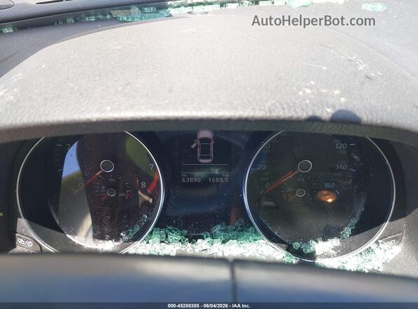 1VWBS7A3XGC049958 2016 VOLKSWAGEN PASSAT Silver Вид задніх сидінь