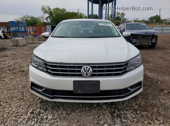 1VWBT7A30HC001092 2017 VOLKSWAGEN PASSAT White Դիմացի տեսք