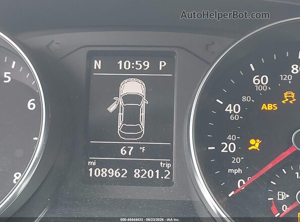 1VWBT7A30HC041088 2017 VOLKSWAGEN PASSAT Gray 